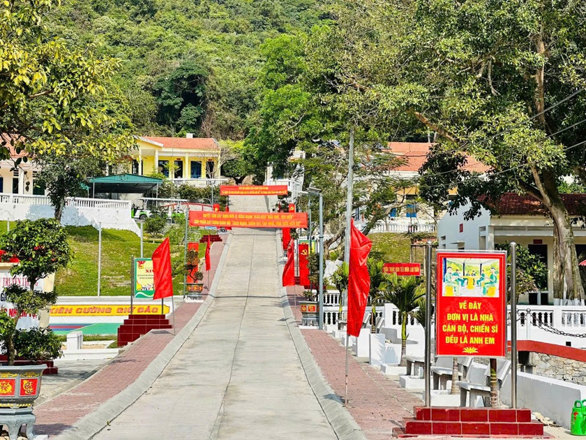 Đảo Trần, h&ograve;n đảo xa bờ của Quảng Ninh đ&atilde; sẵn s&agrave;ng cho "Ng&agrave;y hội non s&ocirc;ng" - Ảnh 2.