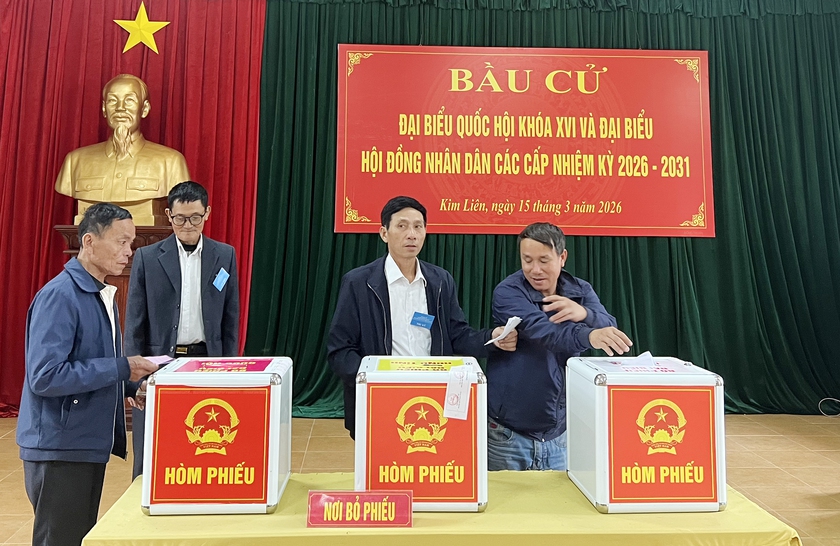 Cử tri trên quê hương Bác phấn khởi đi bầu cử từ sáng sớm - Ảnh 8.