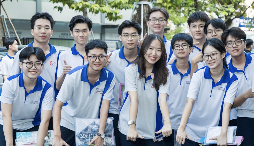 Sinh vi&ecirc;n nhiều trường nghỉ Giỗ Tổ v&agrave; 30/4-1/5 tới 9 ng&agrave;y - Ảnh 1.