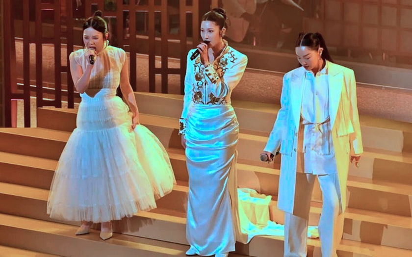 "Thợ săn quỷ Kpop" gia tăng sốt du lịch phim trường với ấn tượng Oscar - Ảnh 2.