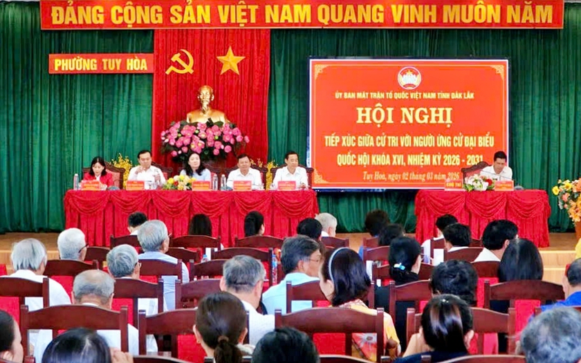 Ph&oacute; B&iacute; thư Đảng ủy Mặt trận Tổ quốc, c&aacute;c đo&agrave;n thể Trung ương Nguyễn Th&aacute;i Học tiếp x&uacute;c cử tri tại Đắk Lắk - Ảnh 2.