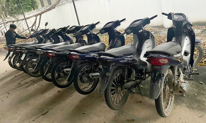 Bắt giữ băng nh&oacute;m g&acirc;y ra nhiều vụ trộm xe li&ecirc;n tỉnh - Ảnh 3.