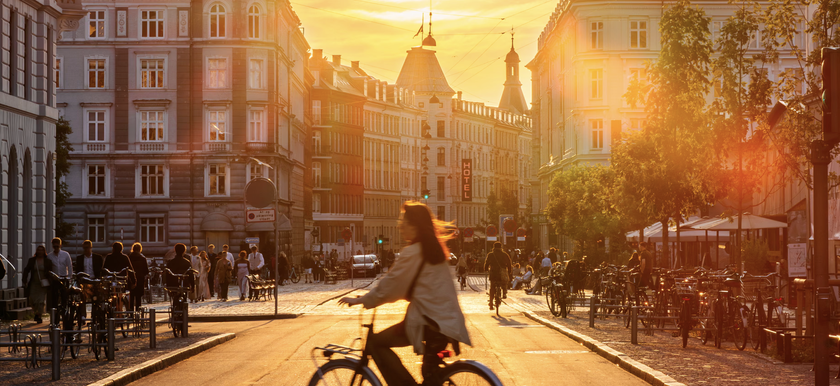 Copenhagen: Th&agrave;nh phố xanh với hệ thống giao th&ocirc;ng th&acirc;n thiện nhất thế giới - Ảnh 1.