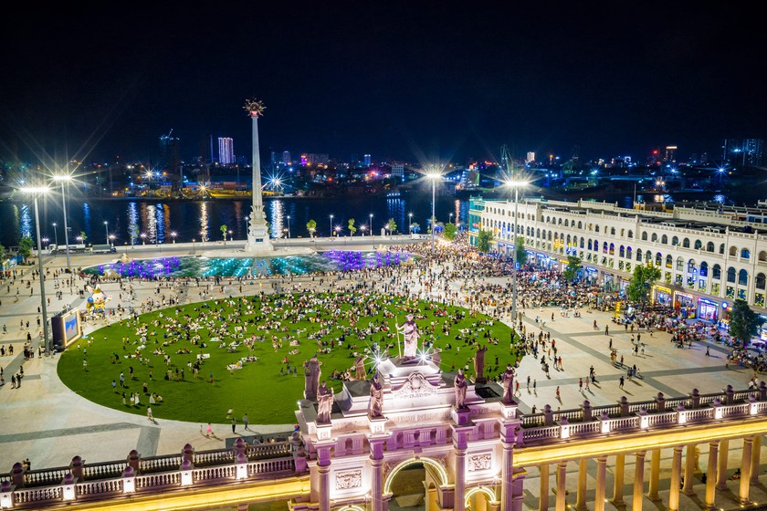 5 năm kh&ocirc;ng lo l&atilde;i suất, vững t&acirc;m an cư giữa t&acirc;m điểm lưu chuyển của Vinhomes Royal Island - Ảnh 2.