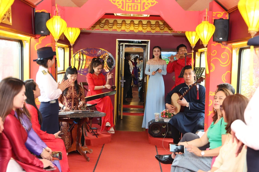 "H&agrave;nh tr&igrave;nh kết nối di sản miền Trung" - sản phẩm h&uacute;t kh&aacute;ch của ng&agrave;nh Đường sắt  - Ảnh 2.