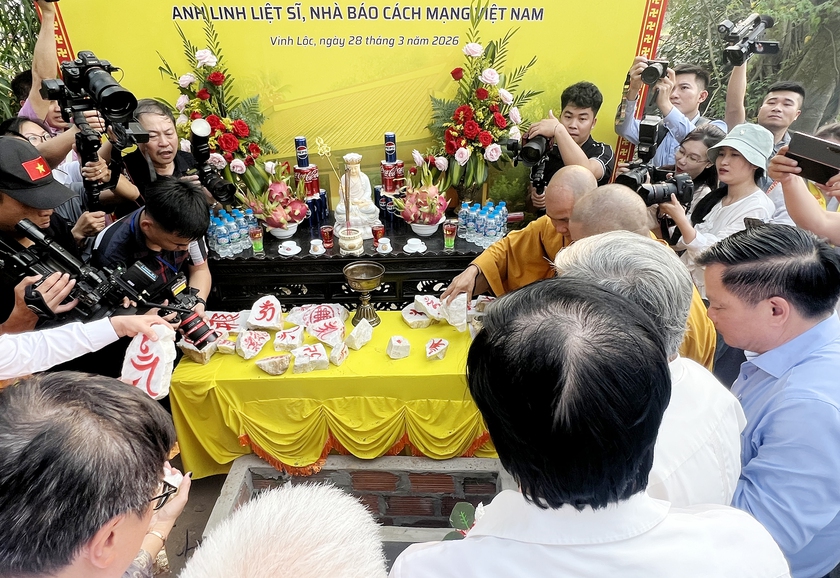 Đặt đ&aacute; x&acirc;y dựng ch&ugrave;a Da, x&acirc;y nh&agrave; tưởng niệm 543 liệt sĩ l&agrave; nh&agrave; b&aacute;o - Ảnh 11.