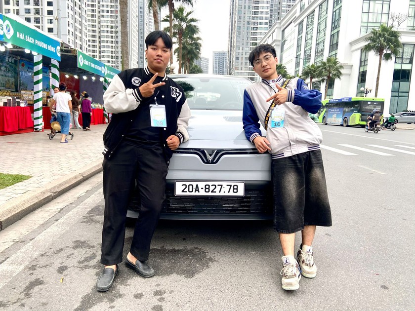 Rộng rãi, tiện nghi, lái sướng hơn xe xăng: VinFast VF MPV 7 ghi điểm tuyệt đối trong mắt khách hàng Việt - Ảnh 5.