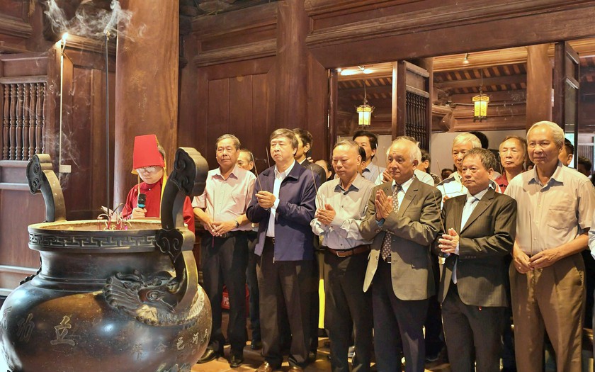 Tưởng nhớ Trạng nguy&ecirc;n Mạc Đĩnh Chi tại Di t&iacute;ch Quốc gia đặc biệt Văn Miếu - Quốc Tử Gi&aacute;m - Ảnh 1.