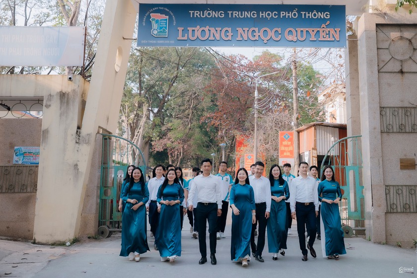 80 năm Trường THPT Lương Ngọc Quyến trong d&ograve;ng chảy đổi mới gi&aacute;o dục - Ảnh 1.