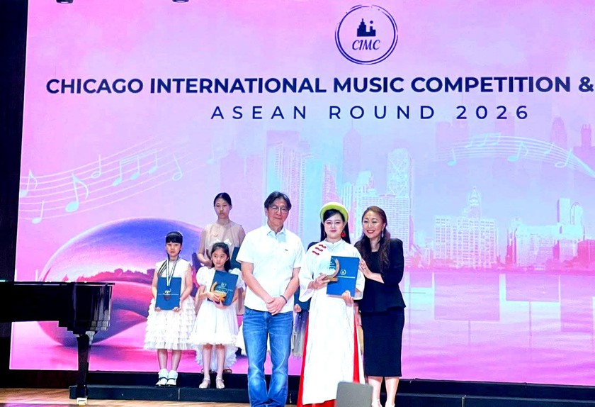 Học sinh L&agrave;o Cai gi&agrave;nh giải V&agrave;ng Cuộc thi &Acirc;m nhạc quốc tế Chicago khu vực ASEAN - Ảnh 2.