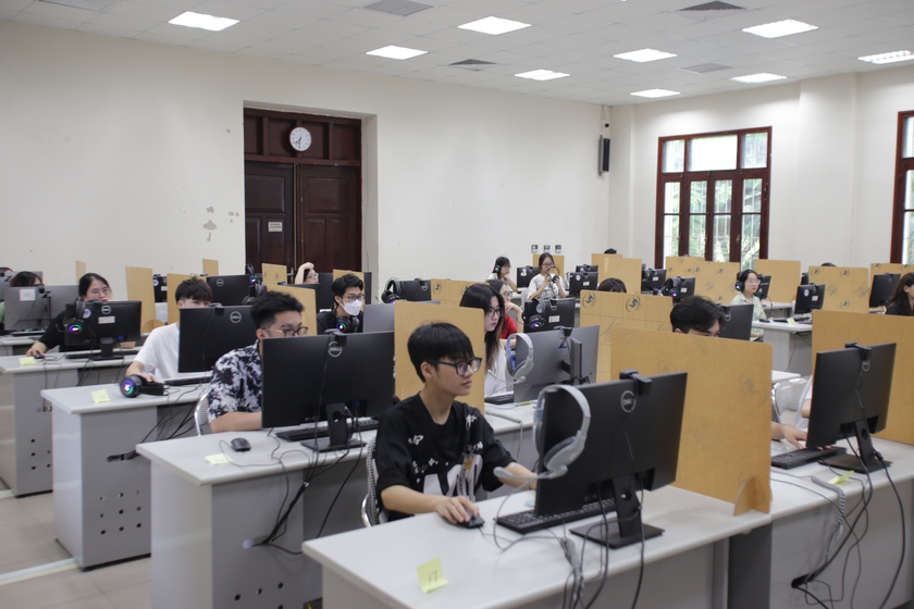 Siết quy định thi đ&aacute;nh gi&aacute; năng lực ngoại ngữ 6 bậc - Ảnh 1.