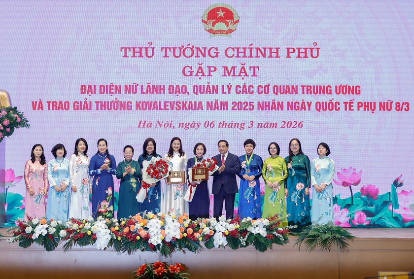 Phụ nữ Việt Nam phải trở th&agrave;nh lực lượng n&ograve;ng cốt, nh&acirc;n tố kiến tạo tiến tr&igrave;nh đổi mới v&agrave; ph&aacute;t triển - Ảnh 3.