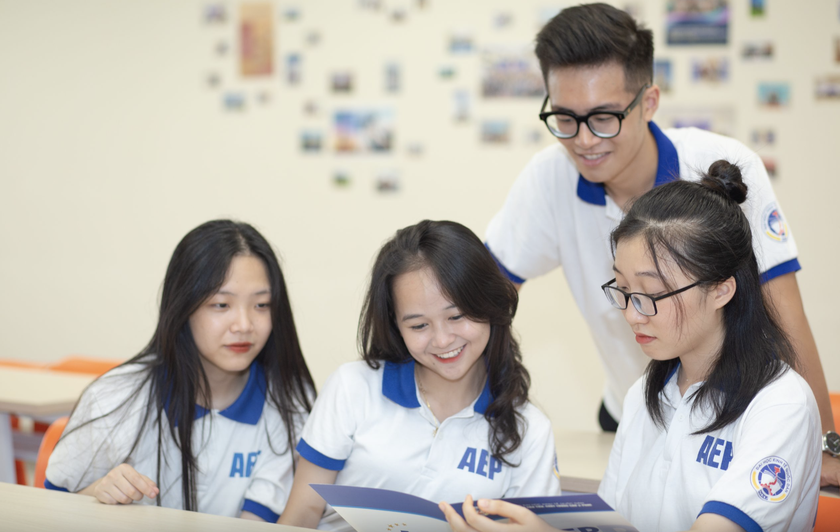 Đại học Kinh tế Quốc d&acirc;n mở 15 ng&agrave;nh mới đ&oacute;n đầu kỷ nguy&ecirc;n số - Ảnh 1.