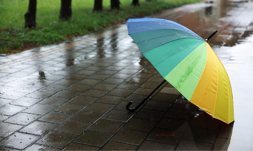 Dự b&aacute;o thời tiết miền Bắc đ&oacute;n kh&ocirc;ng kh&iacute; lạnh trong ng&agrave;y 22/10 - Ảnh 1.