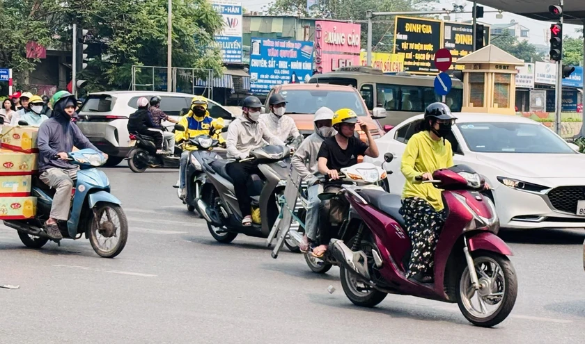 Từ 1/7/2027: Xe m&aacute;y n&agrave;o phải &ldquo;qua cửa&rdquo; kiểm định kh&iacute; thải? - Ảnh 1.