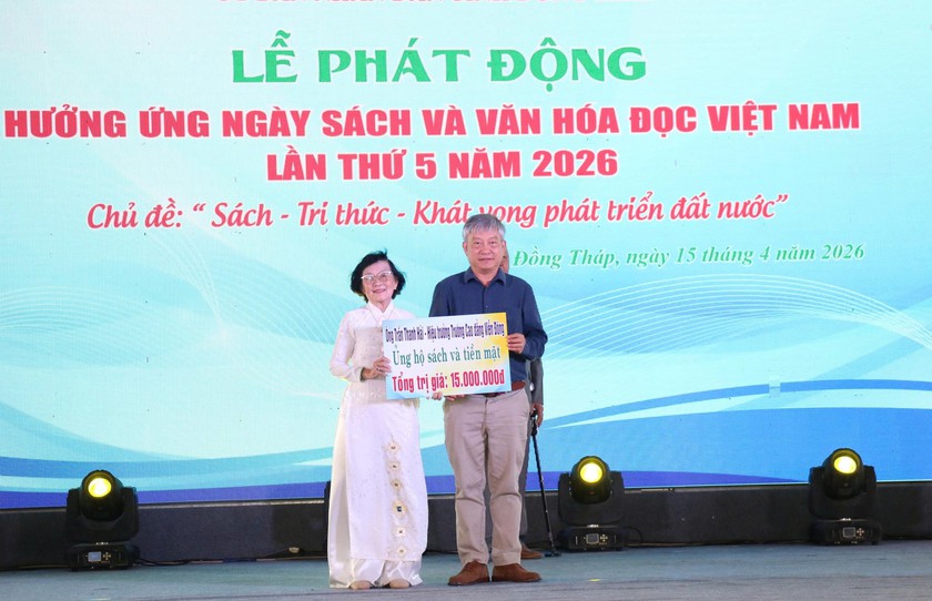 Hội Khuyến học Đồng Th&aacute;p đồng h&agrave;nh, hưởng ứng Ng&agrave;y S&aacute;ch v&agrave; Văn h&oacute;a đọc Việt Nam - Ảnh 3.