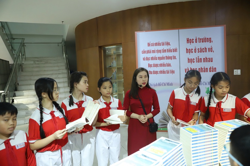 Quảng Ninh khai mạc Ng&agrave;y s&aacute;ch v&agrave; Văn h&oacute;a đọc Việt Nam năm 2026 - Ảnh 2.