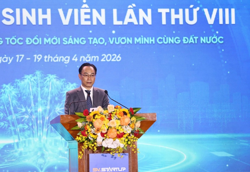 Bộ trưởng Ho&agrave;ng Minh Sơn: Th&agrave;nh c&ocirc;ng của một trường đại học l&agrave; c&oacute; bao nhi&ecirc;u sinh vi&ecirc;n trở th&agrave;nh người "tạo việc l&agrave;m" - Ảnh 1.