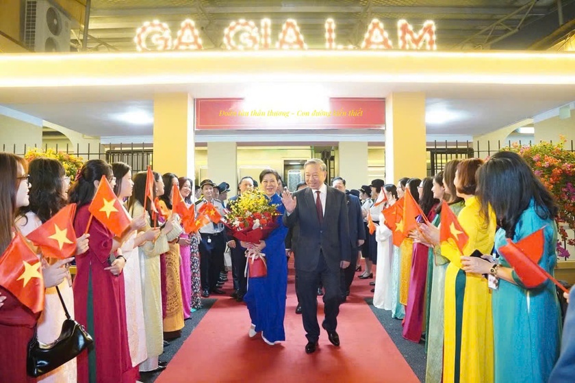 H&igrave;nh ảnh đẹp chuy&ecirc;n xa đ&oacute;n Tổng B&iacute; thư, Chủ tịch nước T&ocirc; L&acirc;m - Ảnh 7.