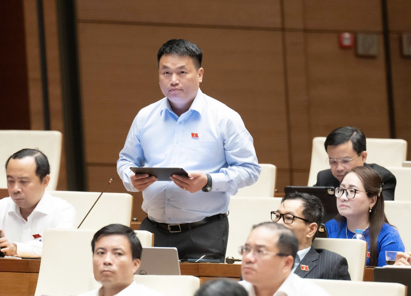 Đề xuất cải c&aacute;ch cơ chế khen thưởng, bỏ ti&ecirc;u ch&iacute; tỷ lệ đỗ, tỷ lệ học sinh giỏi - Ảnh 1.