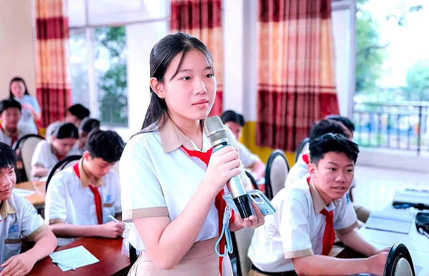 Hạ nhiệt sức n&oacute;ng nguyện vọng v&agrave;o lớp 10 v&agrave; những "lối mở" cho sĩ tử - Ảnh 1.