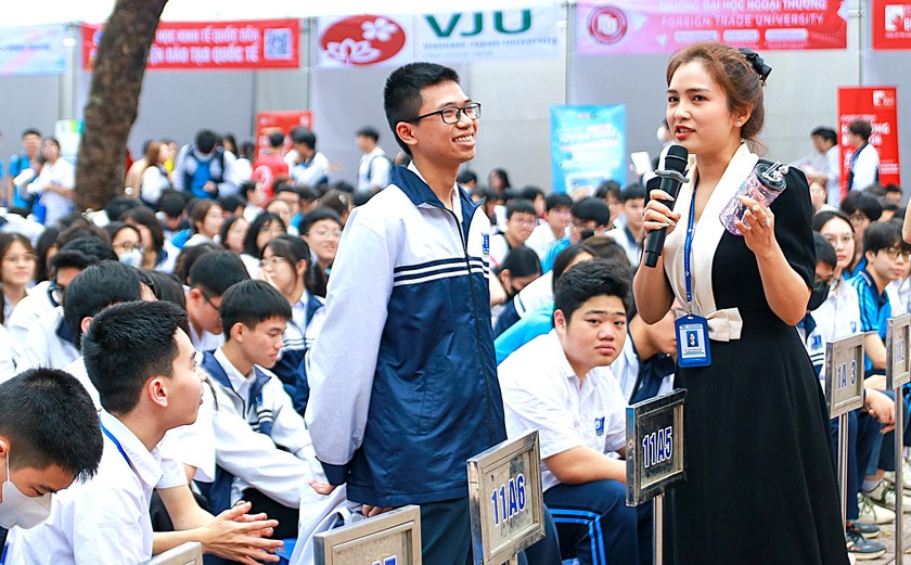 Biến động quy chế tuyển sinh 2026 liệu chứng chỉ quốc tế c&oacute; c&ograve;n gi&uacute;p th&iacute; sinh "vượt vũ m&ocirc;n"? - Ảnh 1.