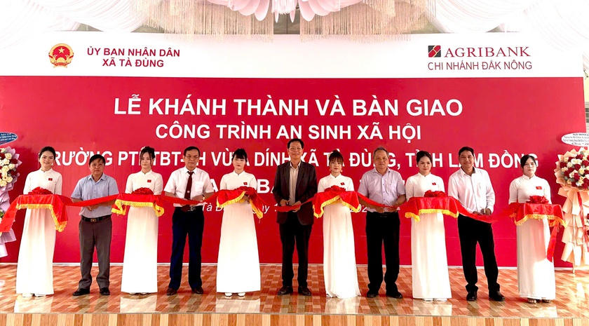 Agribank lan tỏa văn h&oacute;a đọc s&aacute;ch - khơi nguồn tri thức, ươm mầm tương lai - Ảnh 4.