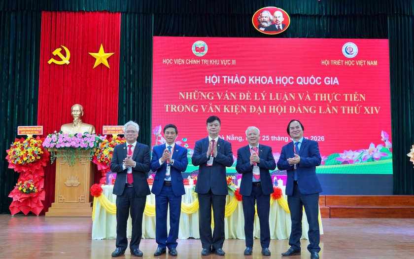 G&oacute;p phần ho&agrave;n thiện đường lối ph&aacute;t triển đất nước qua Hội thảo khoa học quốc gia về Văn kiện Đại hội XIV - Ảnh 3.