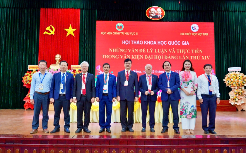 G&oacute;p phần ho&agrave;n thiện đường lối ph&aacute;t triển đất nước qua Hội thảo khoa học quốc gia về Văn kiện Đại hội XIV - Ảnh 6.