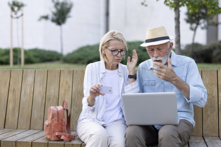 Người gi&agrave; trở th&agrave;nh nạn nh&acirc;n lớn nhất của lừa đảo AI - Ảnh 1.