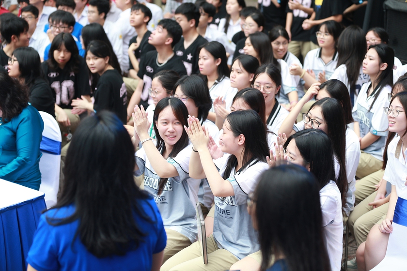 Trường c&ocirc;ng treo thưởng 50 triệu đồng cho thủ khoa đầu v&agrave;o lớp 10 - Ảnh 1.