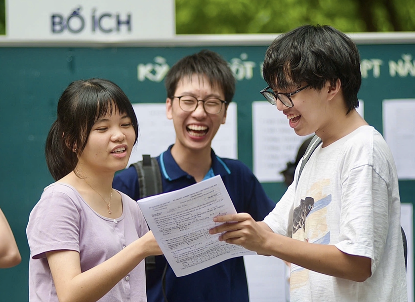 C&aacute;ch t&iacute;nh điểm s&agrave;n tuyển sinh đại học 2026 - Ảnh 1.