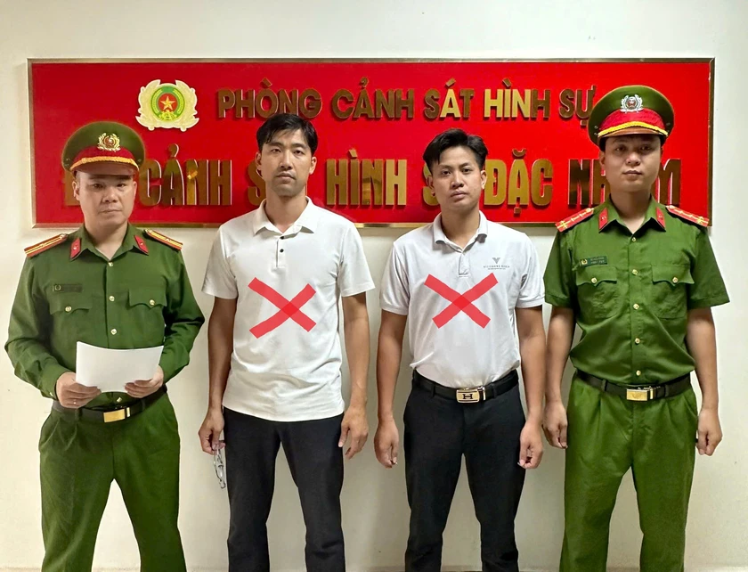 C&oacute; h&agrave;nh vi cưỡng đoạt t&agrave;i sản, nh&oacute;m quản trị vi&ecirc;n nhiều fanpage lớn ở Hải Ph&ograve;ng bị bắt - Ảnh 1.