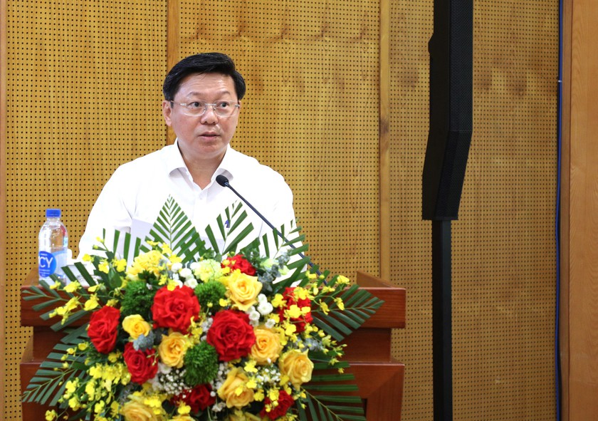 Hội nghị toàn quốc triển khai Nghị quyết Đại hội XIV cho cơ quan báo chí, giới trí thức, văn nghệ sĩ - Ảnh 1.