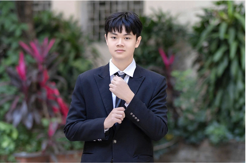 Chu Quang Huy Nam sinh chuy&ecirc;n L&yacute; đạt SAT top 1% thế giới, chạm ng&otilde; Stanford University - Ảnh 1.
