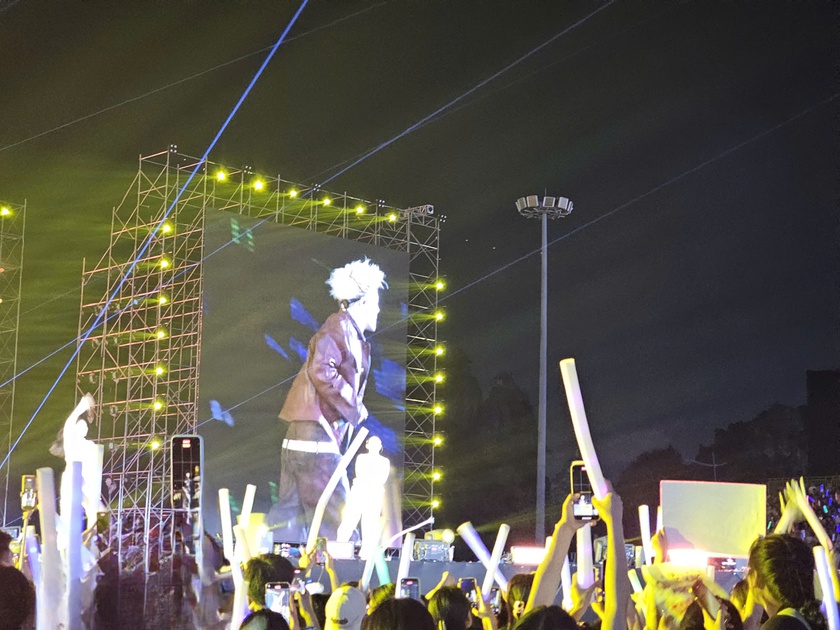 H&agrave;ng vạn kh&aacute;n giả "ch&aacute;y hết m&igrave;nh" c&ugrave;ng Carnaval Hạ Long 2026 - Ảnh 7.
