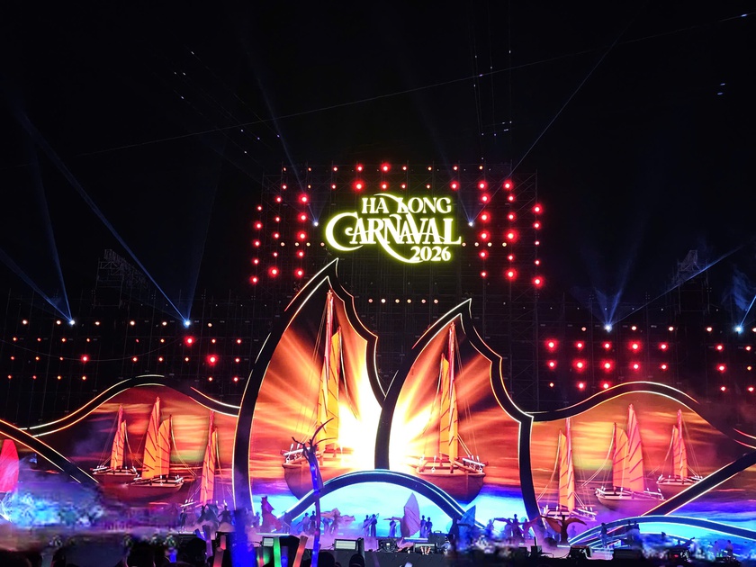 H&agrave;ng vạn kh&aacute;n giả "ch&aacute;y hết m&igrave;nh" c&ugrave;ng Carnaval Hạ Long 2026 - Ảnh 5.