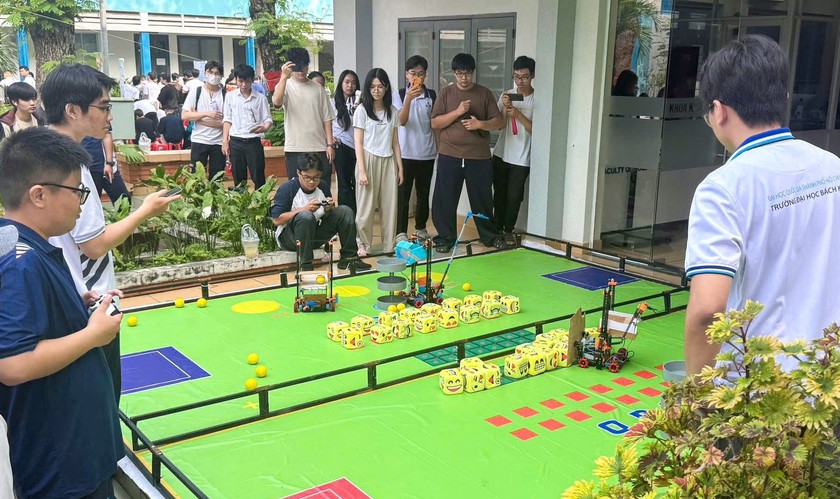 Săn học bổng STEM: Lựa chọn ng&agrave;nh học hay lựa chọn vị thế trong tương lai? - Ảnh 1.