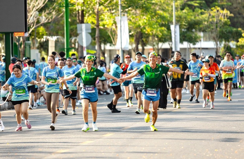 Herbalife Việt Nam tiếp tục đồng h&agrave;nh c&ugrave;ng Giải chạy VnExpress Marathon tại th&agrave;nh phố Cần Thơ - Ảnh 4.