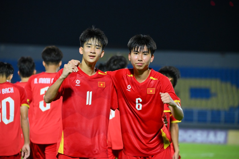 U17 Việt Nam v&ocirc; địch: Dấu ấn huấn luyện vi&ecirc;n Roland v&agrave; &ldquo;hệ sinh th&aacute;i&rdquo; c&acirc;u lạc bộ H&agrave; Nội - Ảnh 4.