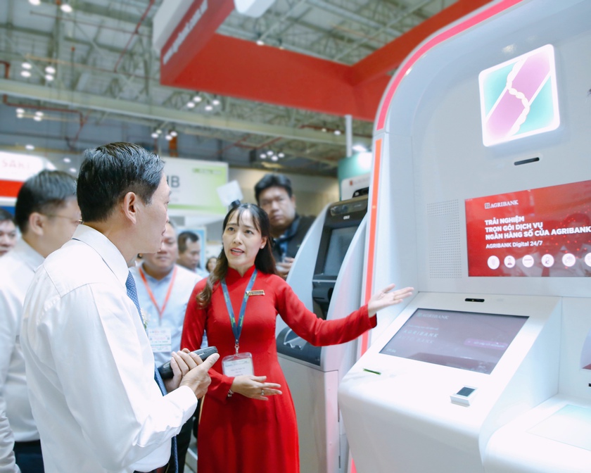 Agribank trong Kỷ nguy&ecirc;n số: Đổi mới c&ugrave;ng đất nước - Phụng sự nh&acirc;n d&acirc;n - Ảnh 1.