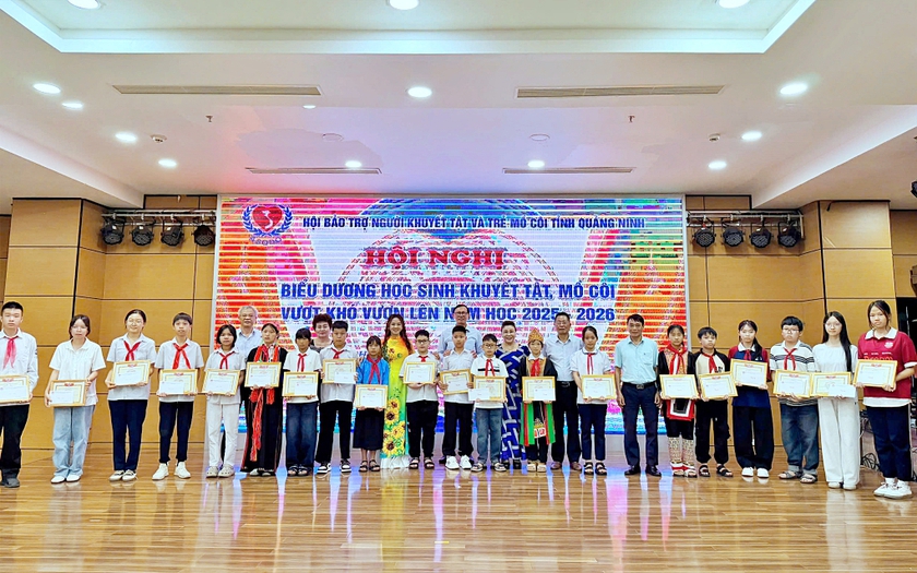 Biểu dương học sinh khuyết tật, mồ c&ocirc;i ti&ecirc;u biểu vượt kh&oacute; vươn l&ecirc;n - Ảnh 1.