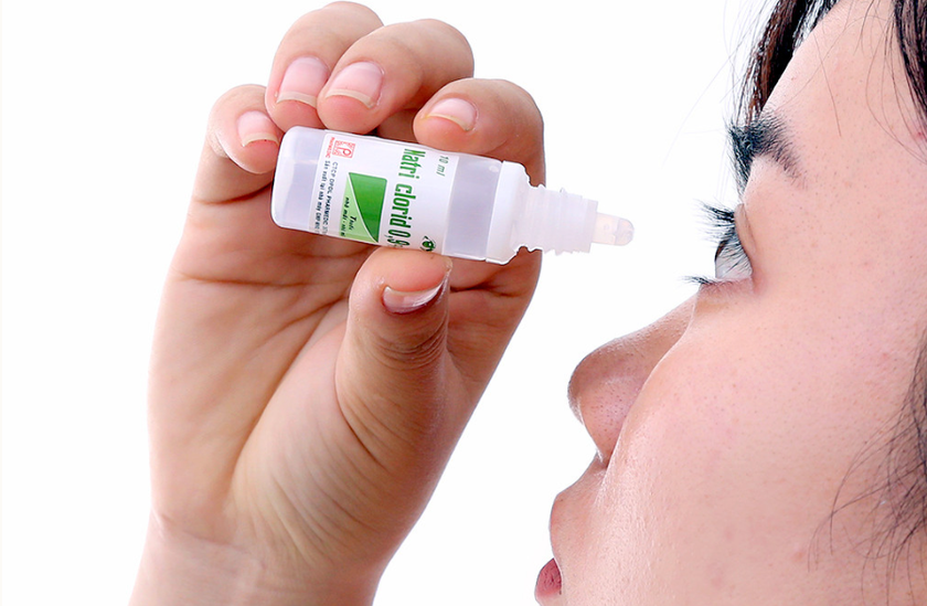 V&igrave; sao thuốc nhỏ mắt Natri clorid 0,9% bị thu hồi? - Ảnh 1.