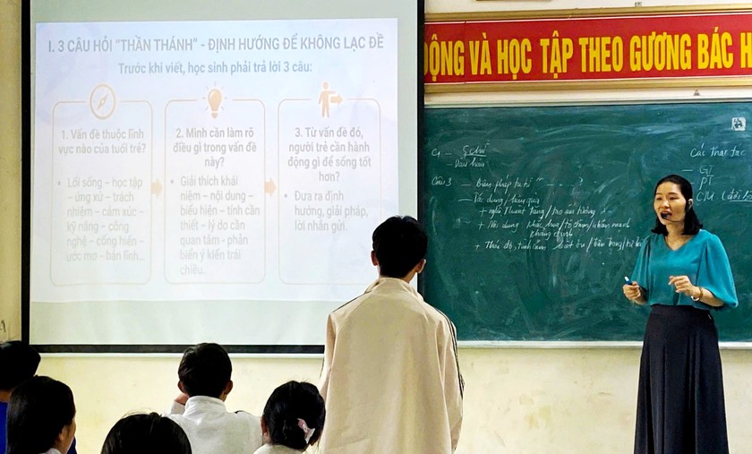 Thầy, tr&ograve; v&ugrave;ng cao L&agrave;o Cai tăng tốc, linh hoạt &ocirc;n tập, n&acirc;ng cao chất lượng thi tốt nghiệp THPT ở v&ugrave;ng kh&oacute; - Ảnh 7.