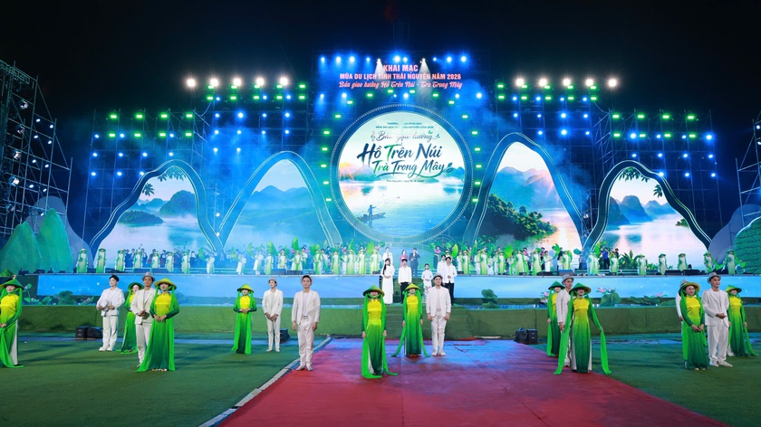 Th&aacute;i Nguy&ecirc;n khai mạc M&ugrave;a du lịch năm 2026: Bản giao hưởng "Hồ tr&ecirc;n n&uacute;i - Tr&agrave; trong m&acirc;y" - Ảnh 8.