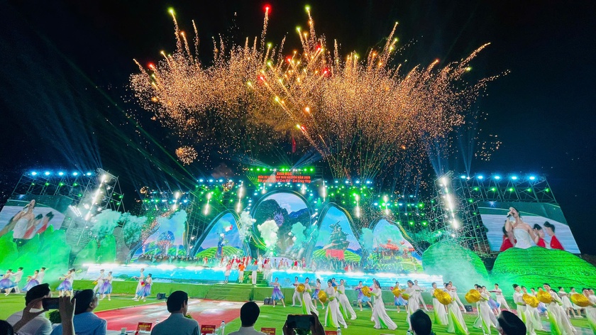 Th&aacute;i Nguy&ecirc;n khai mạc M&ugrave;a du lịch năm 2026: Bản giao hưởng "Hồ tr&ecirc;n n&uacute;i - Tr&agrave; trong m&acirc;y" - Ảnh 19.