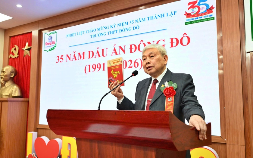 Trường Trung học phổ th&ocirc;ng Đ&ocirc;ng Đ&ocirc; kỷ niệm 35 năm th&agrave;nh lập - Ảnh 1.