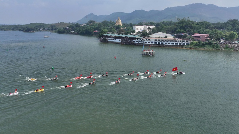 M&ugrave;a du lịch Th&aacute;i Nguy&ecirc;n 2026 s&ocirc;i động gắn với 2 v&ugrave;ng hồ Ba Bể v&agrave; N&uacute;i Cốc - Ảnh 11.