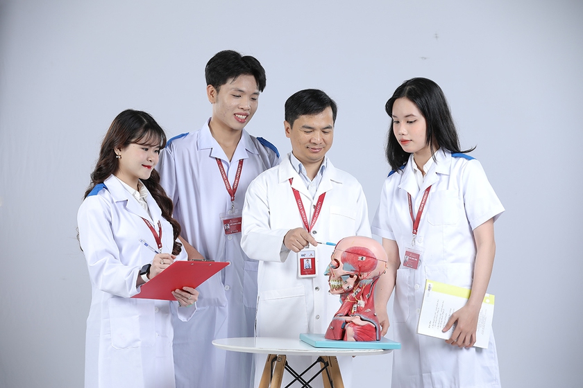 Điều kiện x&eacute;t tuyển thẳng v&agrave;o ng&agrave;nh Y được quy định như thế n&agrave;o? - Ảnh 1.
