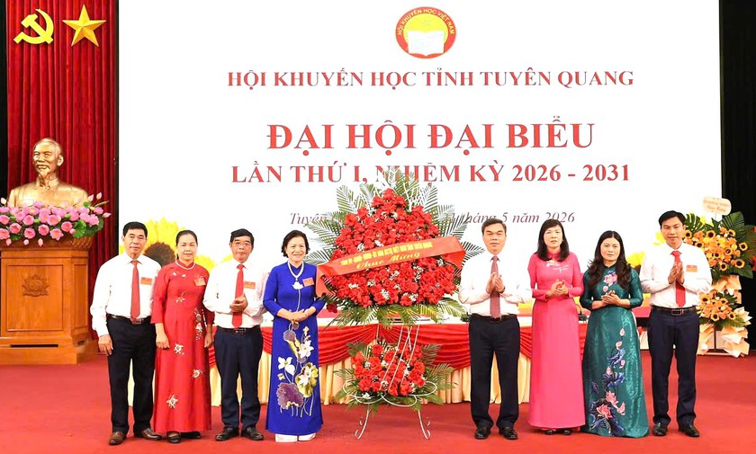 Đại hội Khuyến học tỉnh Tuy&ecirc;n Quang lần thứ I: Đo&agrave;n kết, đổi mới, bứt ph&aacute; bằng chuyển đổi số - Ảnh 2.